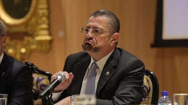 Comisión que investiga levantarle la inmunidad al presidente Rodrigo Chaves tomó esta decisión