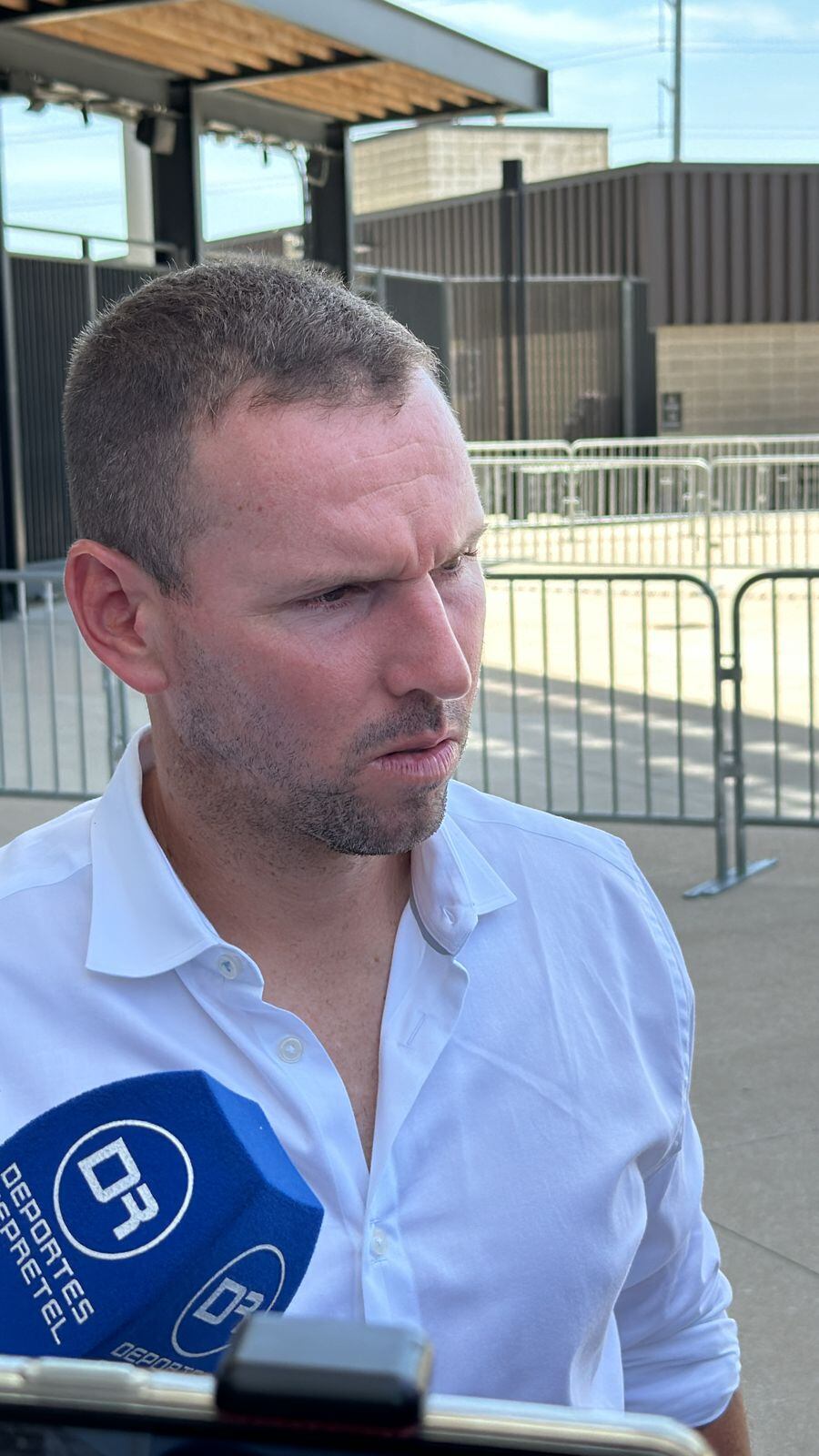 Kurt Morsink comentó que se tomará su tiempo para definir el futuro de Jeyland Mitchell.