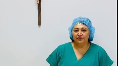Enfermera luchó por crucifijo en el Hospital México: “Hasta el más valiente, antes de una cirugía se acuerda de Dios”