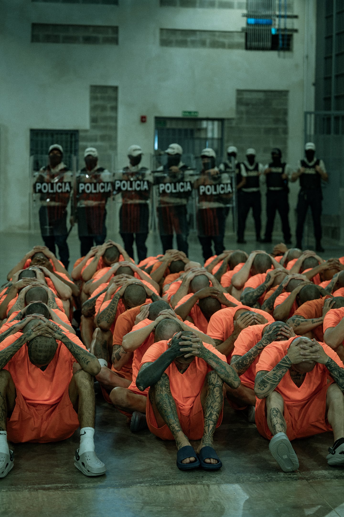 Los privados de libertad trasladados al Cacco permanecerán bajo supervisión permanente de la Policía Penitenciaria, según informó el Ministerio de Justicia y Paz.