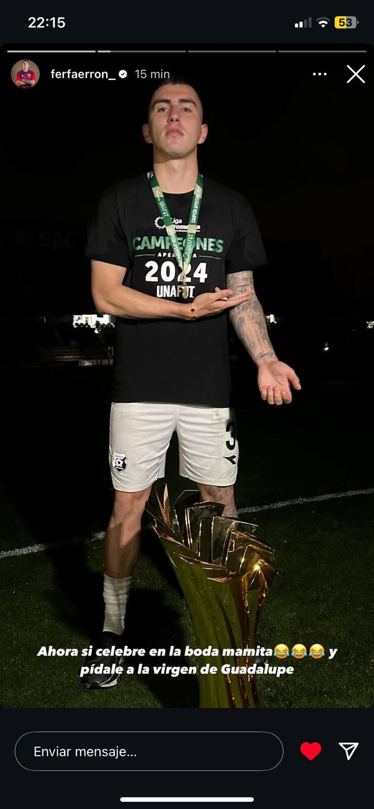 Fernan Faerron le tira a Joseline Valverde, pareja de Jonathan Moya