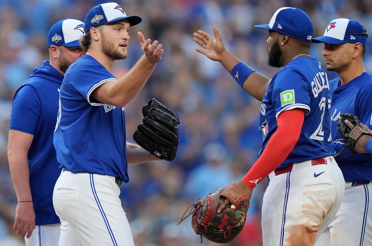 Los Toronto Blue Jays obtuvieron una victoria importantísima ante los Yankees. Foto tomada de X Hartford Courant.