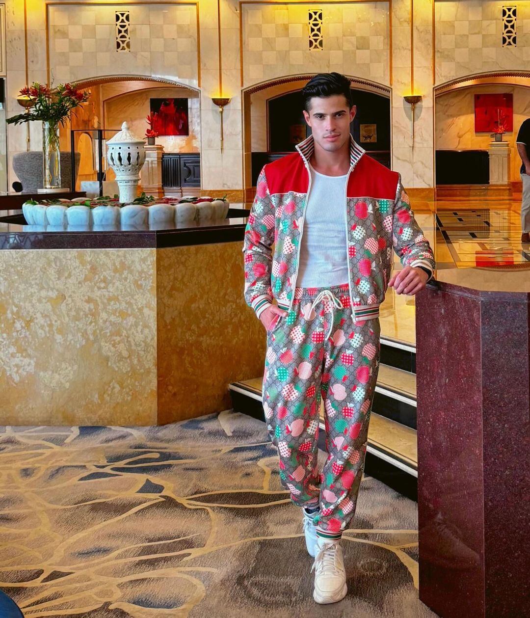 Roberto Mena, Mr. World Costa Rica, en Filipinas para la final del Mister Model Internacional. Cortesía