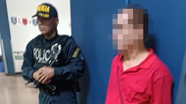 Hombre que se fugó de la cárcel fue detenido mientras intentaba asaltar a chofer de bus