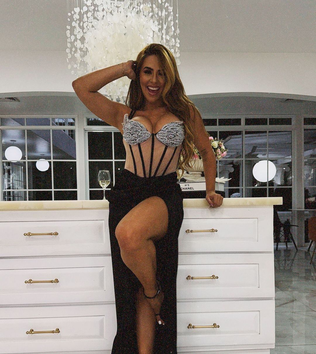 Keyla Sánchez, presentadora de canal 7