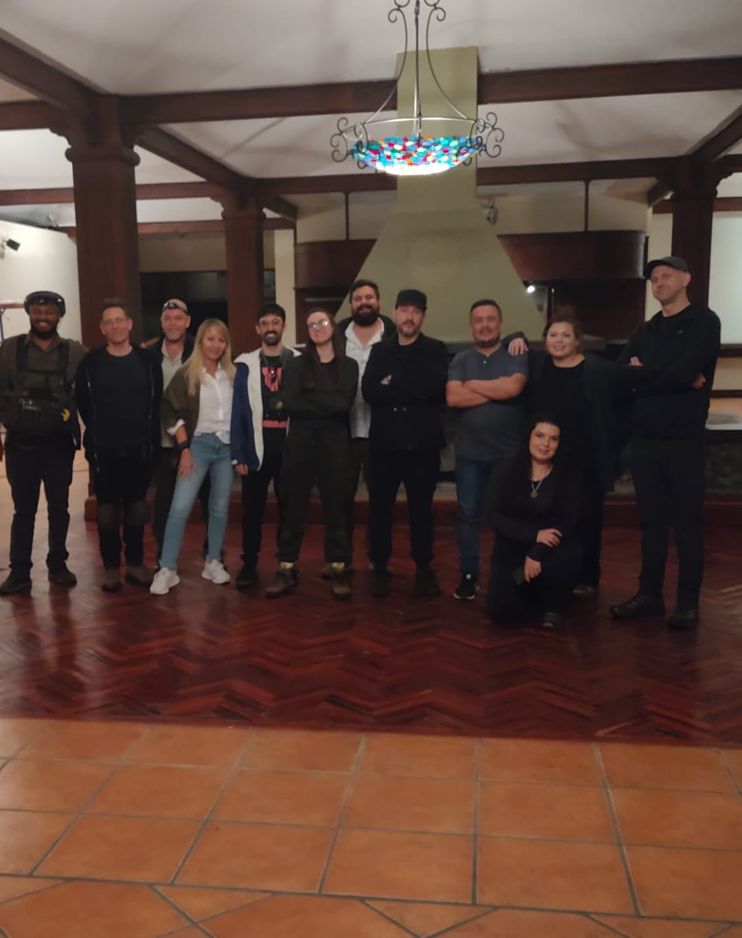Un equipo de Discovery Channel liderado por Zak Bagans, del programa “Aventuras de Fantasmas”, grabó en el antiguo hotel La Condesa en Heredia junto a expertos ticos porque lo consideran el lugar más embrujado de Costa Rica.