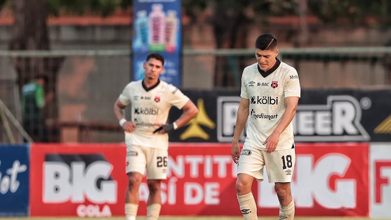 Alajuelense firmó su gran fracaso en una jornada en la que la cartagada ni siquiera se asomó