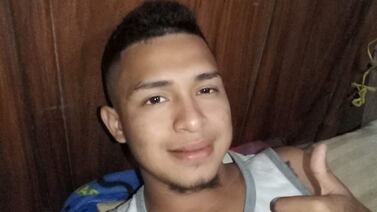 Bebé de 2 años y la mamá presenciaron el salvaje homicidio de joven papá