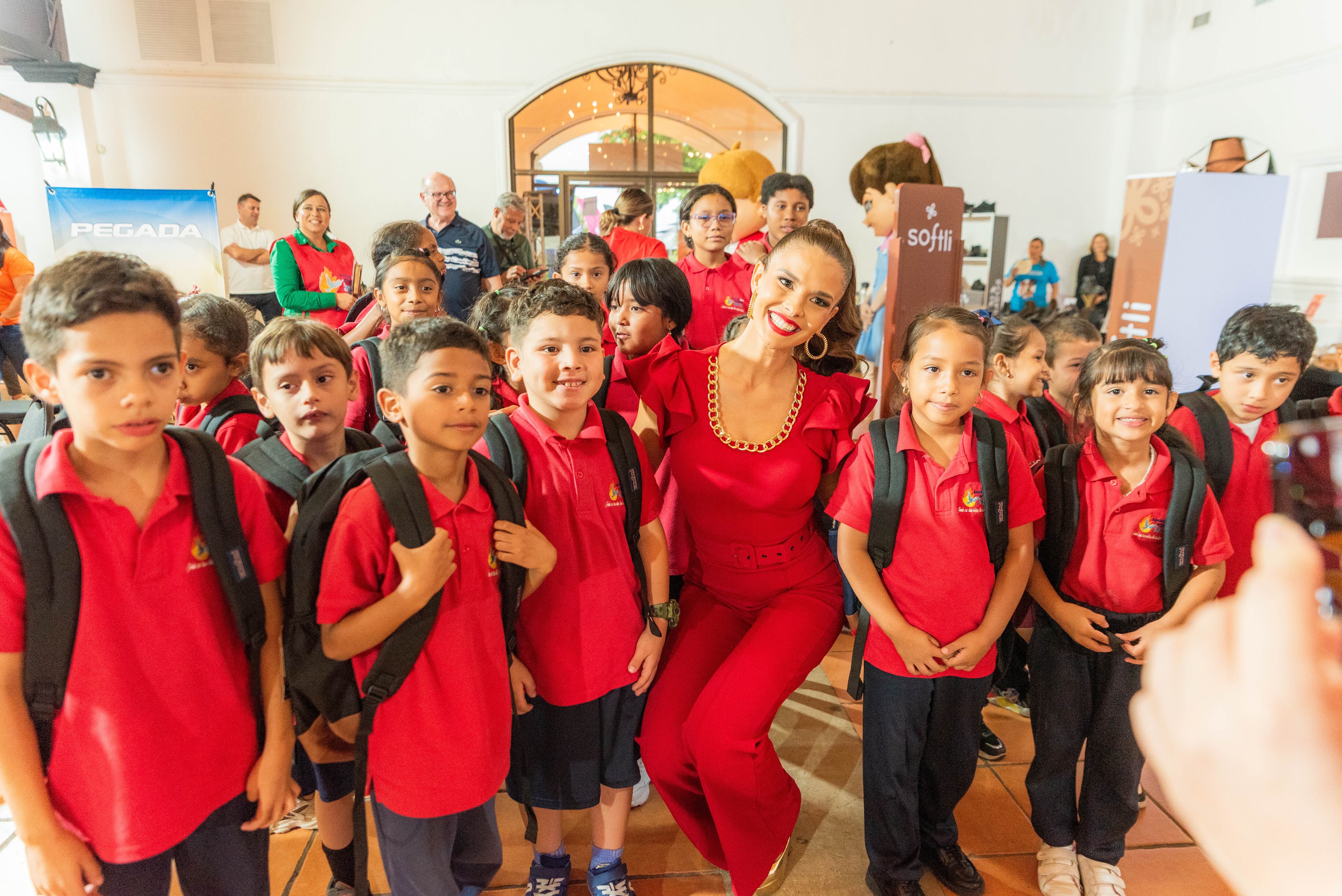 Las candidatas al Miss Universo Costa Rica 2025 fueron parte de una linda iniciativa que tendió la mano a muchos niños del país que viven en condición de vulnerabilidad.