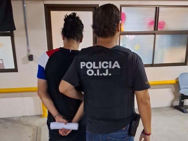 El joven de 22 años, al parecer, era quien hacia las amenazas. Foto OIJ.