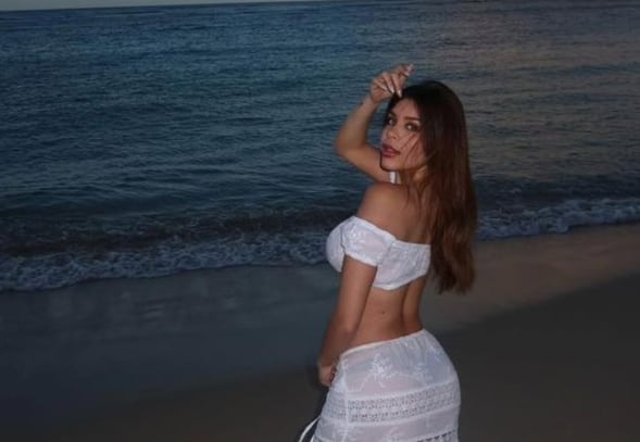 Carolina Flores habría sido asesinada con arma de fuego.