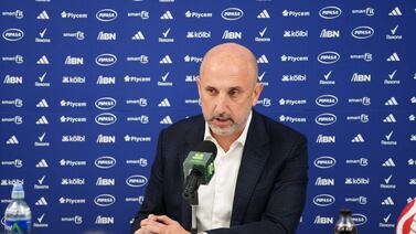 Fedefútbol romperá costumbre para el nuevo entrenador de la Selección de Costa Rica