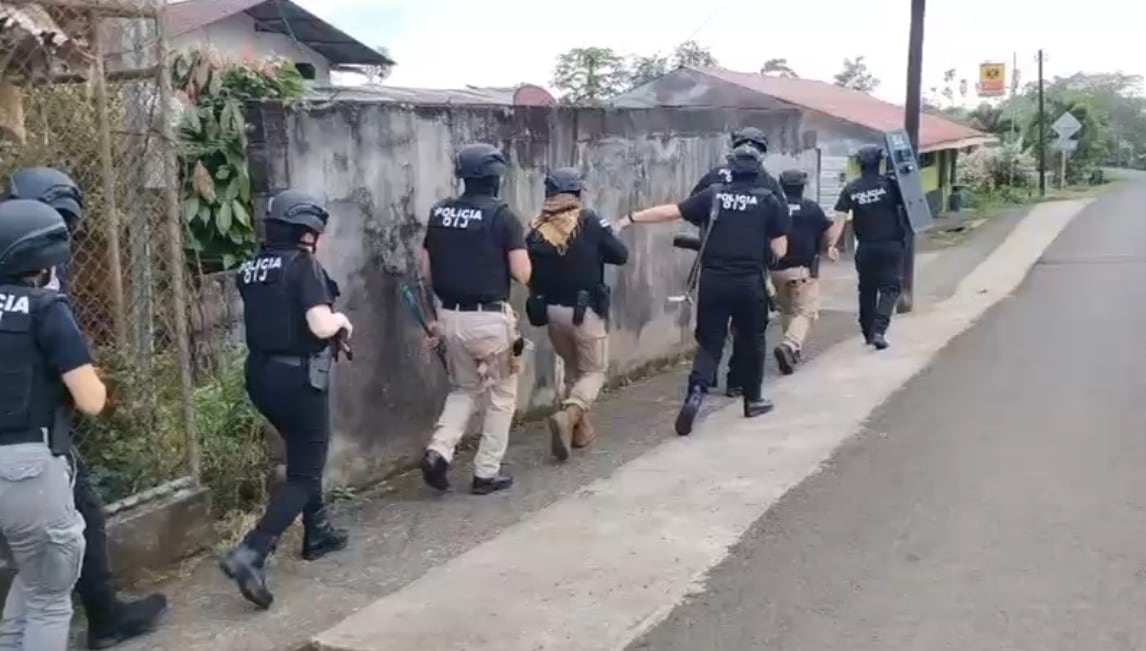El muchacho de 24 años fue detenido en Peñas Blancas de San Ramón. Foto OIJ.