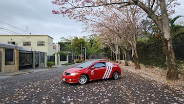 Chica hondera y su club de autos solo para mujeres rompen barreras