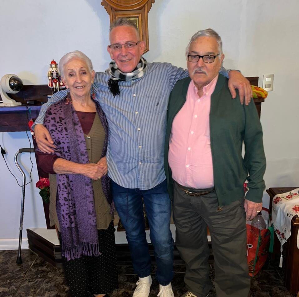 Don Roberto Cartín era además el papá del periodista Arturo Cartín. Foto: Facebook