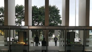 Oficiales de seguridad de la Asamblea Legislativa se plantaron fuerte para hacer valer sus derechos