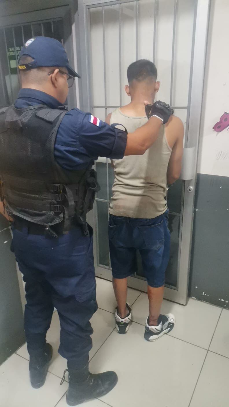 Detenido en Guácimo de Limón. Foto MSP.