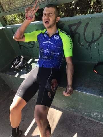 la mancha pasa frente a la iglesia del Carmen, carretera a Bebedero.