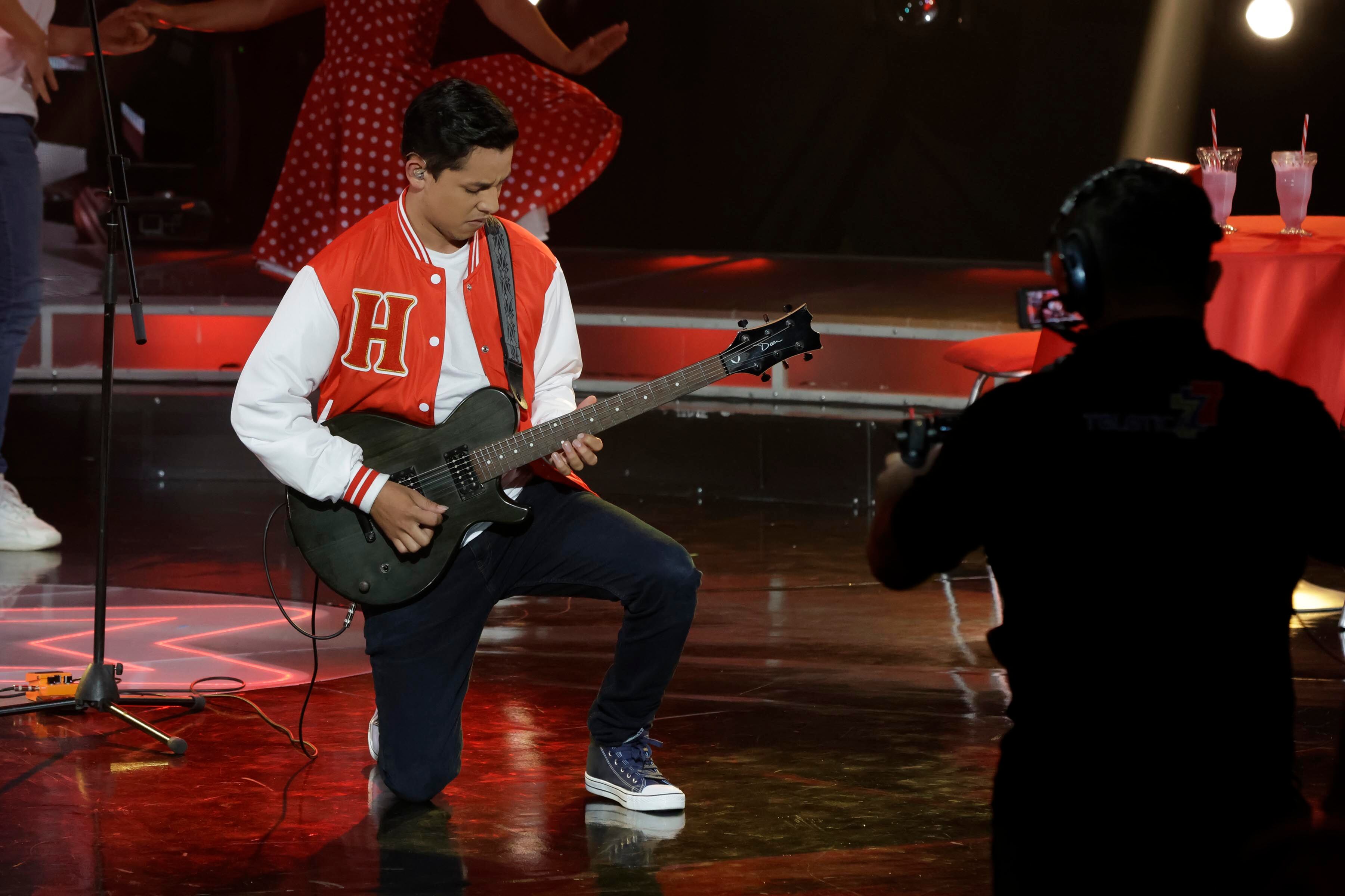 05/11/2023. Teletica, Sabana Oeste. Hora: 07:00 p.m. Gala número 10 de Nace una Estrella, grabada en el estudio Marco Picado de Teletica. En la foto, Jafet Jerez. Fotos: Mayela López