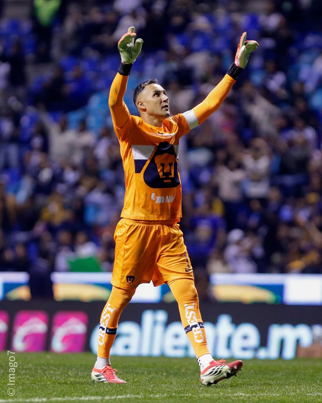 El Pumas, equipo en el que juega Keylor Navas remontó ante Puebla y lo derrotó 3-2.