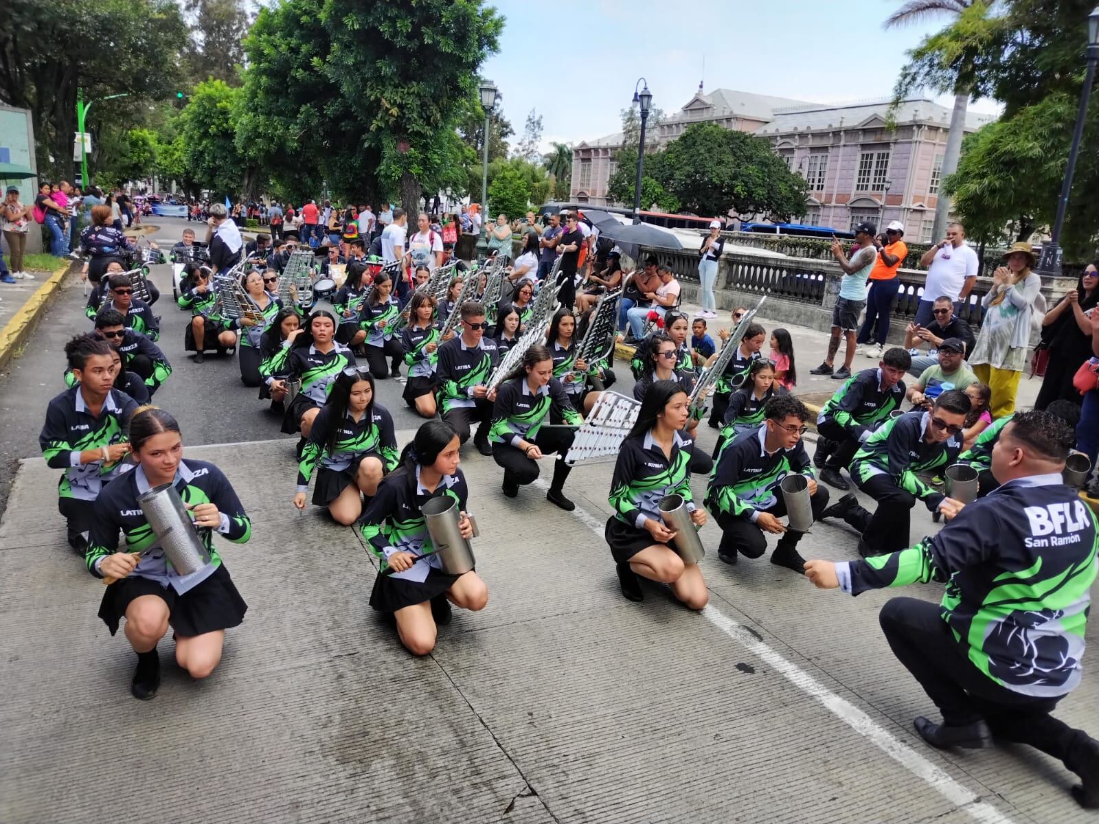 Este 2023 se celebró la edición 25 del Festival Flores de la Diáspora Africana, el cual celebra las profundas raíces afrocostarricenses. Más de 45 bandas participaron y finaliza el 31 de agosto.