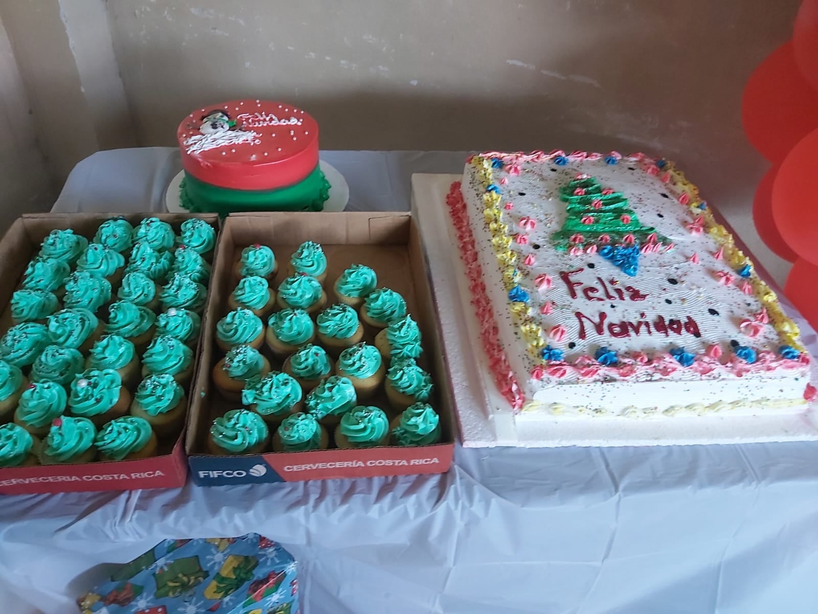 Yorleni Ruiz organiza una fiesta navideña cada año