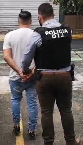 Castro, de 43 años, usaba carro para masturbarse en Desamparados, San José. Foto: OIJ