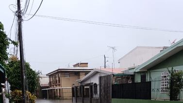 Fuertes lluvias golpearon esta tarde Cartago, y estas son las consecuencias
