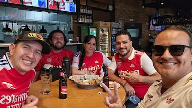 ¡Fichaje inesperado! Marcel Hernández se alía con peña del Arsenal para la final de Champions