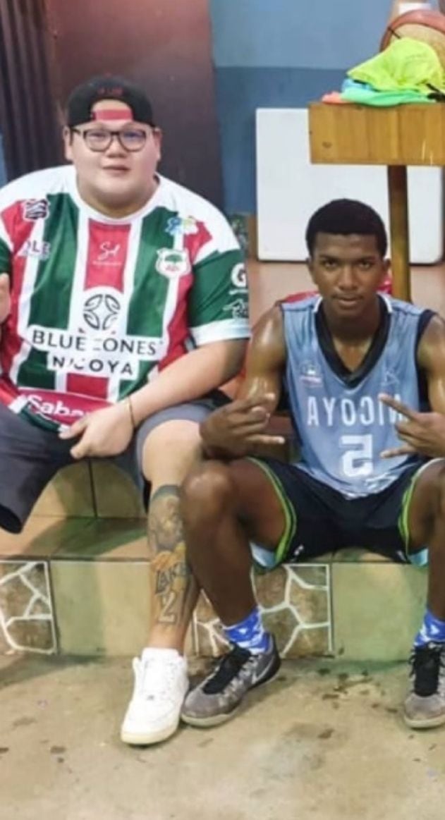 रुबान अल्फ्रोने जिलँड मिशेलशी एक सुंदर मैत्री सामायिक केली आहे. सौजन्य रुबान अल्फारो.