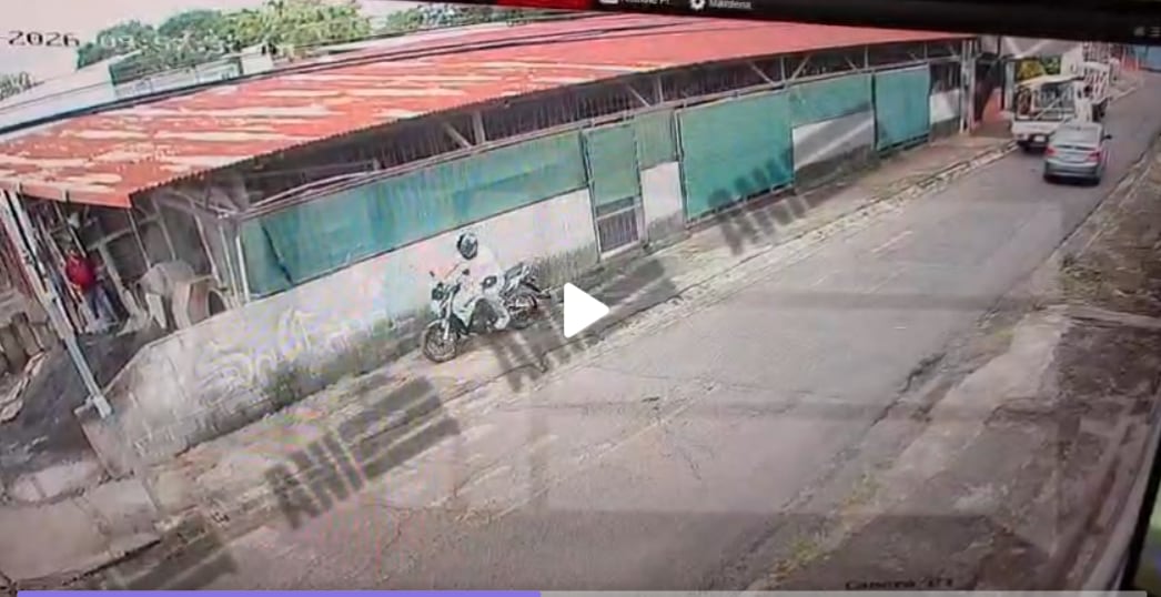 El crimen ocurrió a plena luz del día. Captura video ANI.