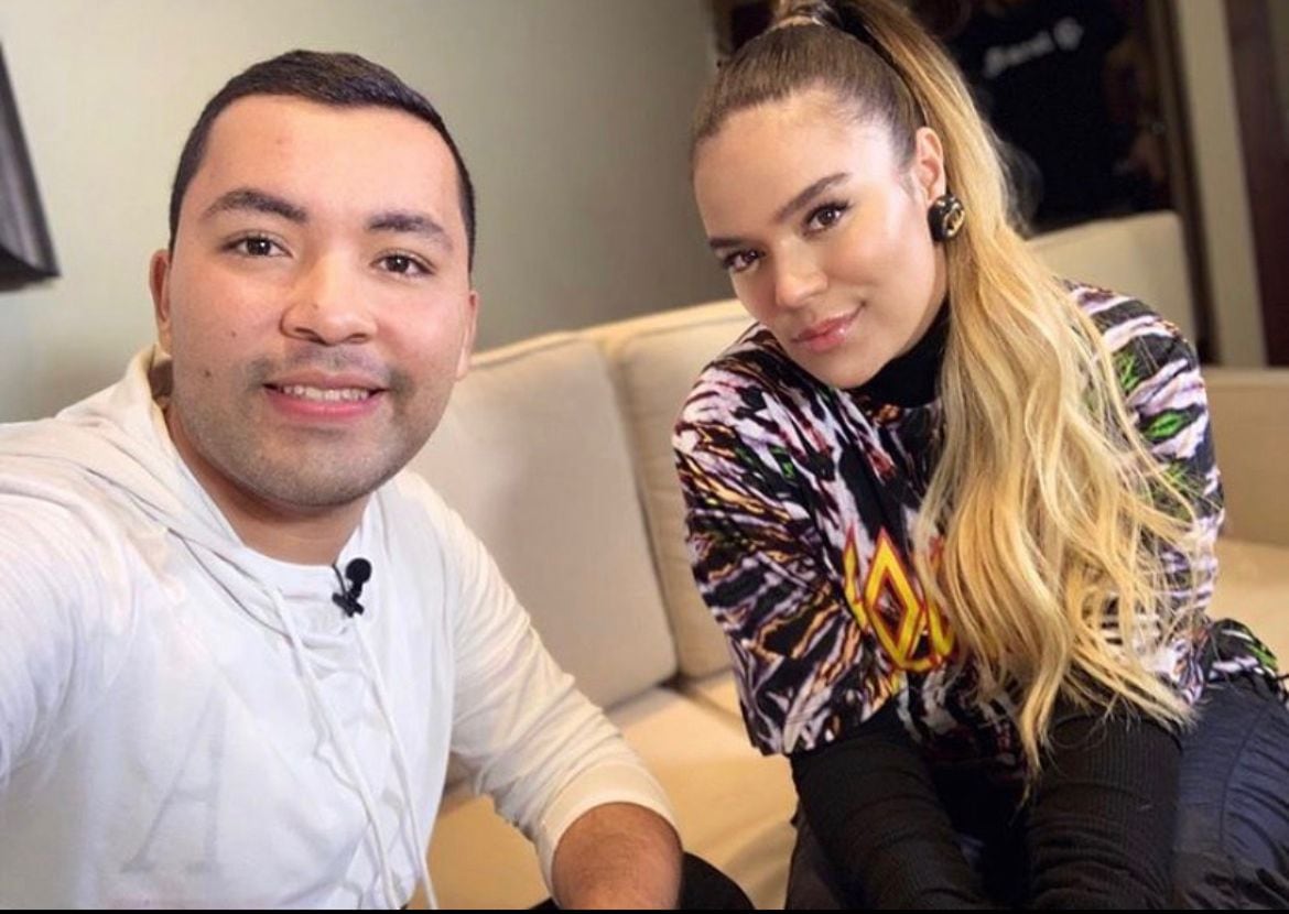 Locutor Christopher Brenes, de Los 40, tuvo la oportunidad de compartir con Karol G cuando apenas iniciaba su carrera.