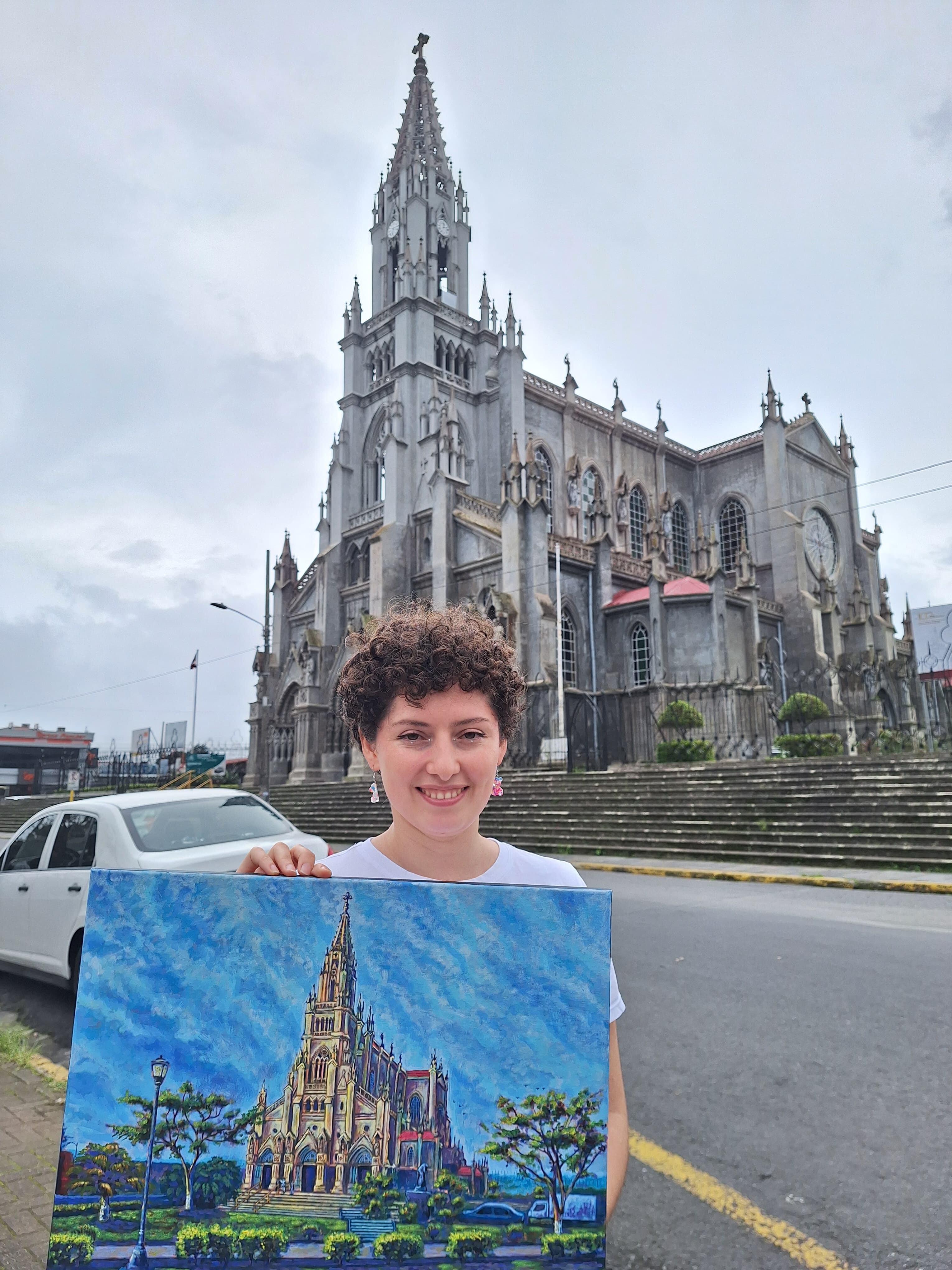 En cuestión de 4 meses un simple video en TikTok cambió la vida de Dinia Mora Salazar, una joven artista de 26 años, guatuceña del barrio La Cabanga de Guatuso, Alajuela