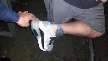 Policías han detenido a 120 personas con tobilleras electrónicas en lo que va del año