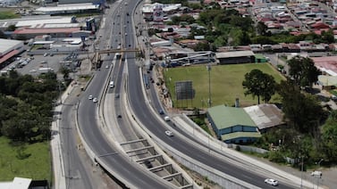 MOPT anuncia cierres y desvíos en Cartago por desmontaje de puente peatonal frente a Pequeño Mundo