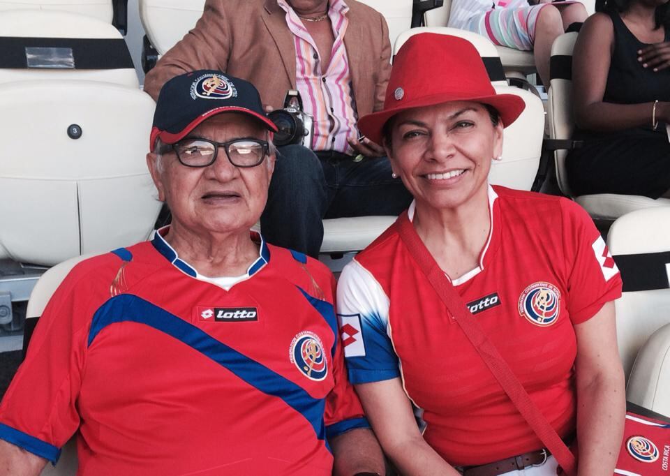 La presidenta de Costa Rica entre 2010 y 2014 no olvidará jamás el Mundial Brasil 2014 al cual fue con su papá, Rafael Ángel Chinchilla Fallas; tiene gran amistad con el técnico Jorge Luis Pinto y recibió en Casa Presidencial a la selección de España
