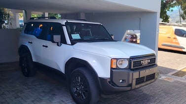 Millonario carro que pidió expresidente del AyA ya lo chocaron dos veces y eso no sería lo peor