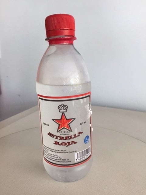 Estrella Roja guaro adulterado con metanol