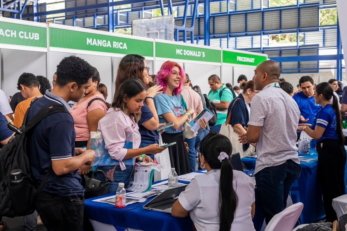 Los lugares y horarios serán informados por Procomer en el momento oportuno.