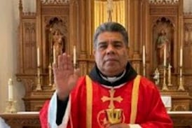 Presunto miembro de una peligrosa banda se hacía pasar por sacerdote para esconderse de las autoridades