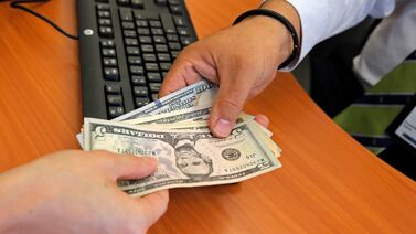 Así está el tipo de cambio del dólar en Costa Rica este 26 de febrero