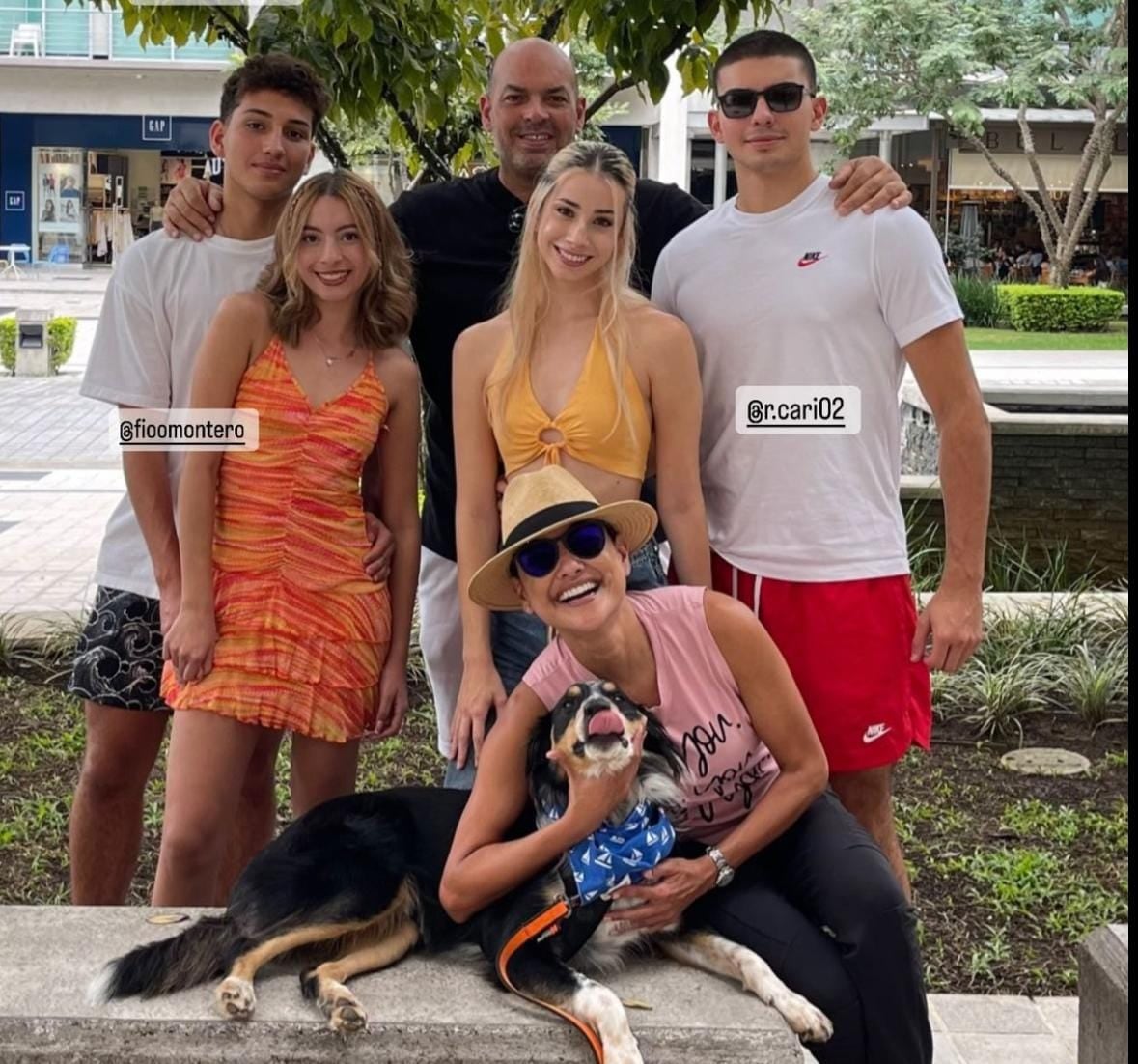 Nancy Dobles compartió un domingo familiar al lado de su exesposo y sus hijos