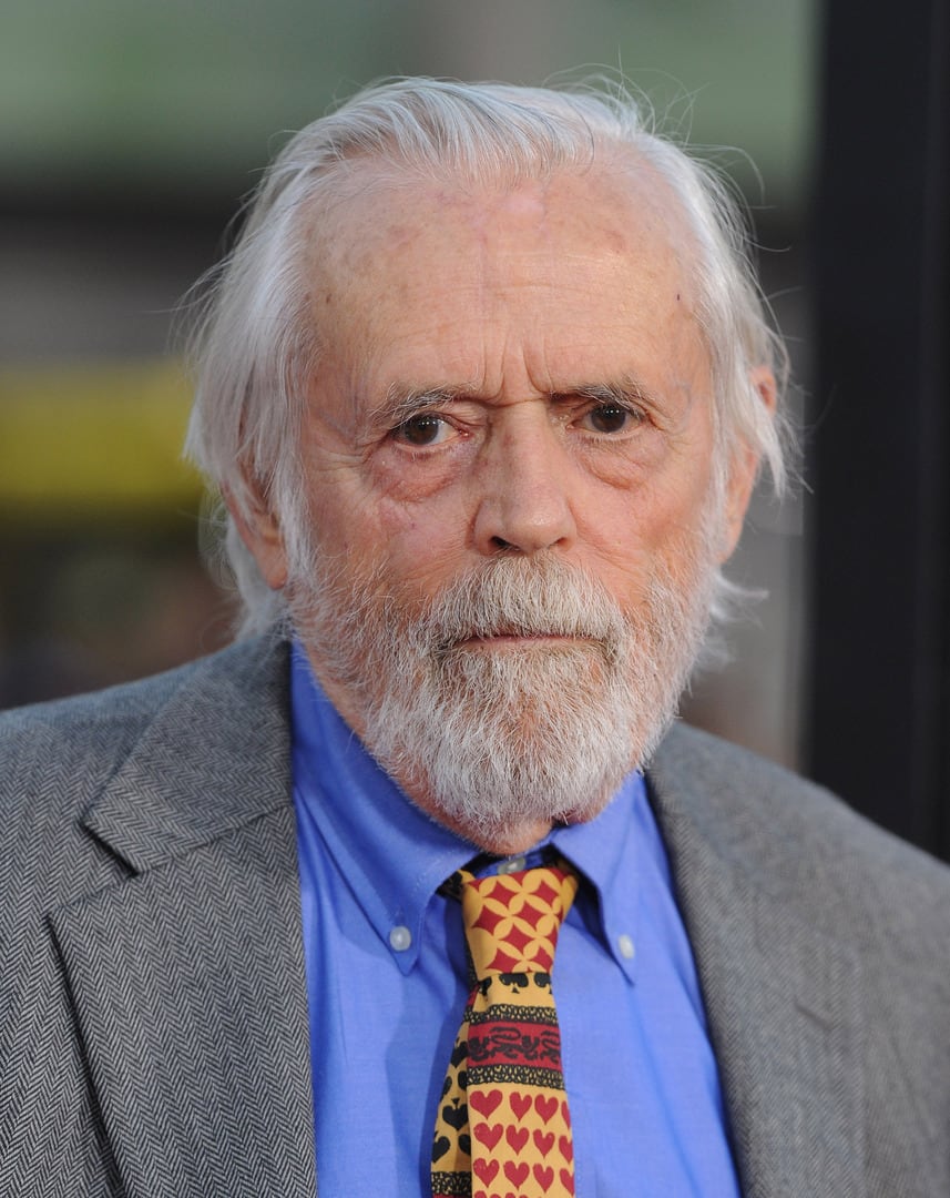 Matt Clark, actor que participó en Back to the Future III, falleció tras complicaciones de una cirugía de espalda.