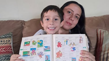 Los Zumbis invaden La Teja: Mamá alajuelense revive su infancia y ahora los compartirá con su hijo