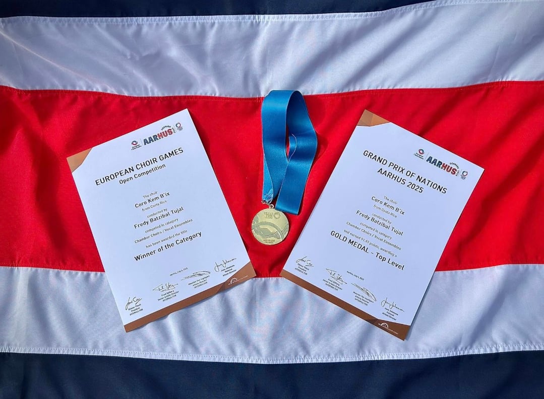 El coro Kem B’ix, de Heredia, fue al mundial de coros y ganaron varias medallas y reconocimientos