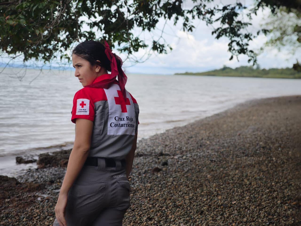 Dramático accidente en Osa: lancha se vuelca y menor desaparece