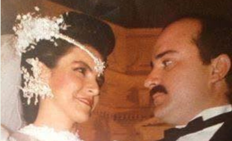 Viviana Muñoz, nuera de Tía Florita y esposa de Carlos Echandi, publicó una emotiva foto de su matrimonio. De esta manera confirmó la muerte del empresario.