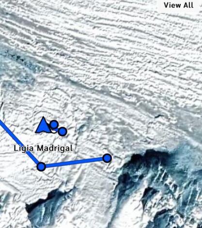Ligia Madrigal camino al Monte Everest, ya en campo 3.