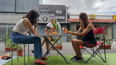 ¿Qué son los parklets y por qué armaron un despelote en redes sociales? Esto dice la ley