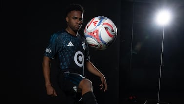 Formador de Kenyel Michel lanza fuerte advertencia por su posible regreso a Alajuelense
